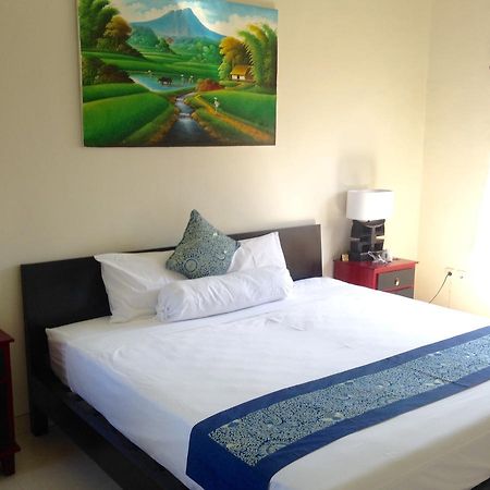 Seminyak Hideaway Hotel Exterior photo